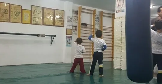 Gimnasio Han Kuk en Telde