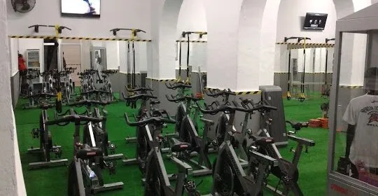 Centro de Alto Rendimiento C.A.R. Entrenamiento funcional, Crossfit en Cádiz