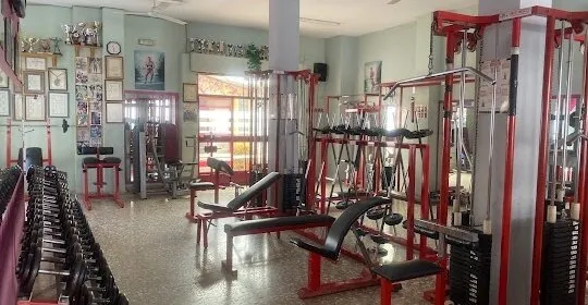GIMNASIO ESPADAS en Elda
