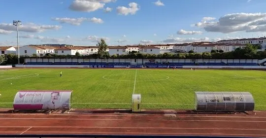 Campo de fútbol de Césped Natural de Olivenza en Olivenza
