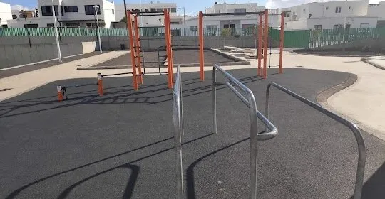 Centro Deportivo Playa Honda en San Bartolomé