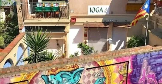 Centre de ioga Iyengar - El pou de llum en Figueres