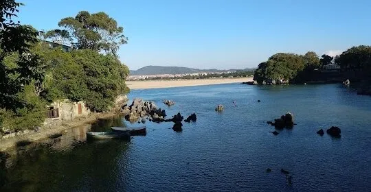 Playa noja en Arnuero