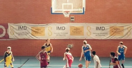 Centro Deportivo Ifni en Sevilla