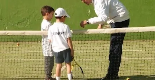 Club tenis rio grande en Mairena del Aljarafe