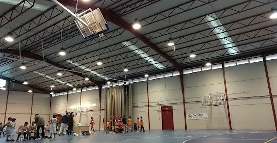 Polideportivo Puente Mayorga. en San Roque