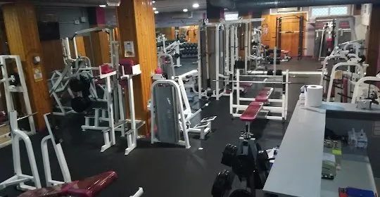 Gimnasio Gym Car Ciudad Jardín en Málaga