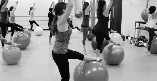 Adagio - actividades cuerpo y mente en Alcarràs