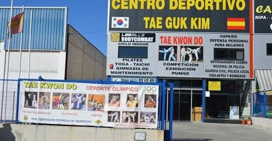 Centro Deportivo Tae Guk Kim ( Taekwondo Almendralejo) en Almendralejo