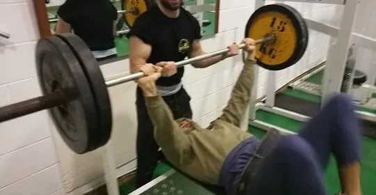 Gimnasio municipal Santa Cruz de Bezana en Santa Cruz de Bezana