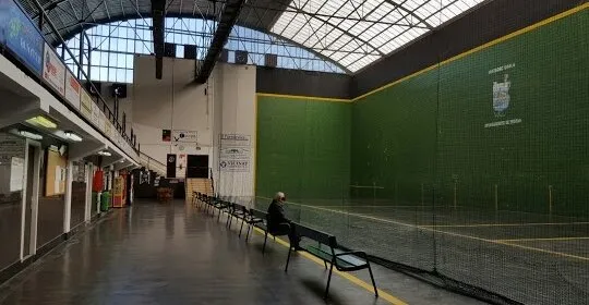 Las Llanas Udal Frontoia en Sestao