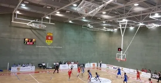 Polideportivo La Vega en Arroyo de la Encomienda