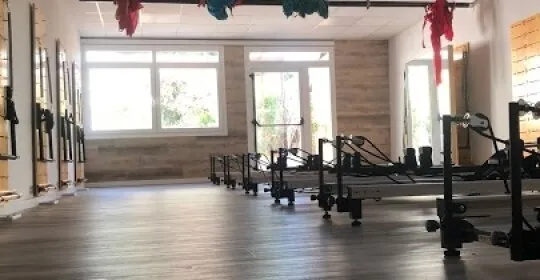 YOGA I PILATES SALUT 360º PALAFRUGELL en Palafrugell