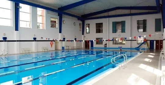 Centro Deportivo La Marina en Santander