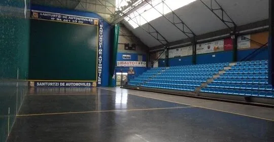 Frontón Municipal de Ortuella en Ortuella