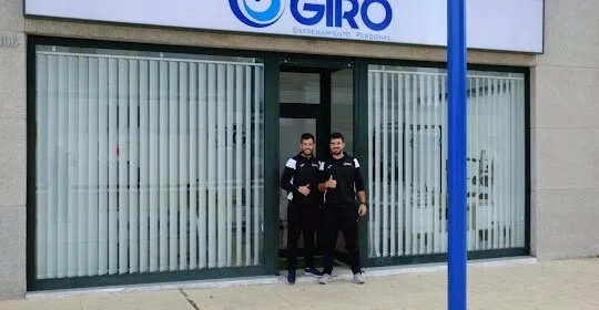 GIRO 180 grados Entrenamiento Personal Sevilla en Sevilla