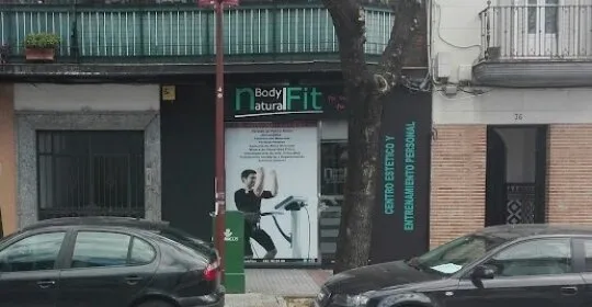 Natural Body Fit | Electroestimulación Y Electrofitness | Entrenamiento Personal|Manicura y Pedicura en Sevilla
