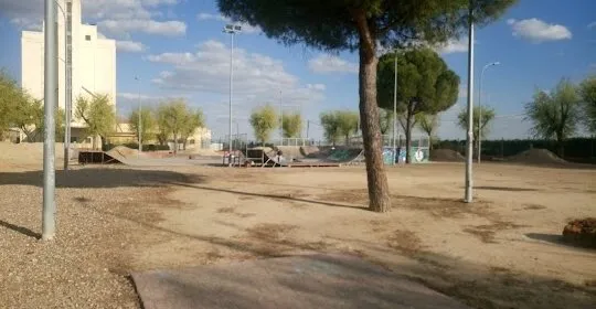Skatepark TORRIJOS - gimnasio en Torrijos