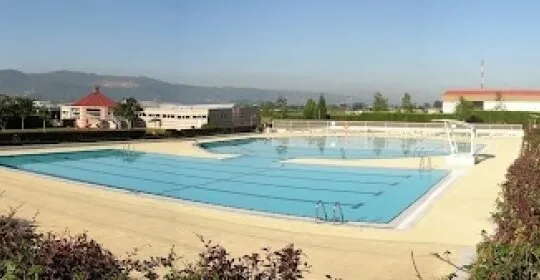 Centro de Deportes La Morgal - gimnasio en Lugo de Llanera