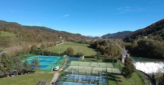 Agrupació Esportiva Ripollès, Tennis&Pàdel - gimnasio en Sant Joan de les Abadesses