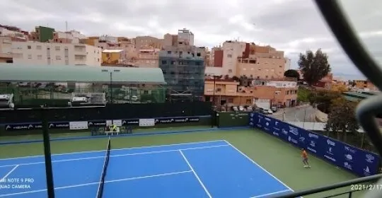 Club de Tenis Perla del Mediterráneo - gimnasio en Ceuta