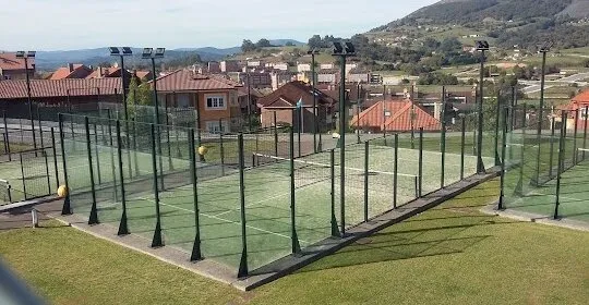 Pistas de Tenis y Pádel del Parque del Oeste - gimnasio en Oviedo