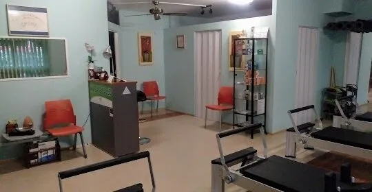 Masaje Salud Centro De Terapias Y Pilates - gimnasio en Icod de los Vinos