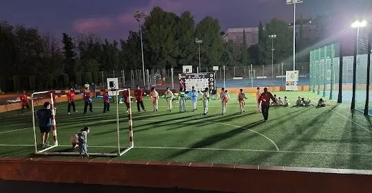 Polideportivo Cájar - gimnasio en Cájar