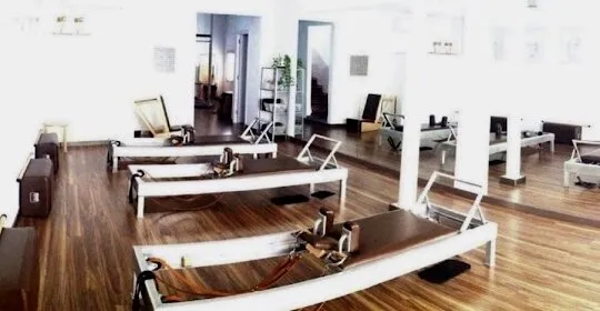 PILATISTIC Old School Pilates - Centre Pilates Tiana en Tiana