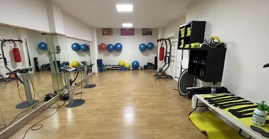 Elefit 20 Electro Fitness - gimnasio en Valencia