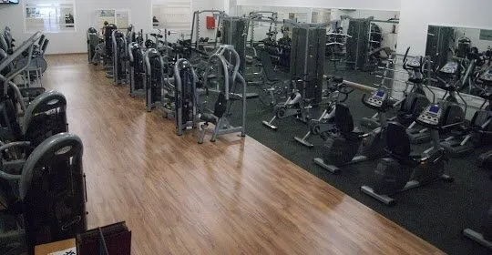 Dinamic centro fitness - gimnasio en Zafra