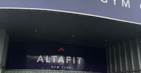ALTAFIT VILLAVA - gimnasio en Burlada / Burlata